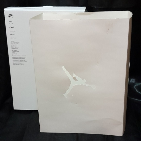 Air Jordan XXXVII BOX ONLY 9.5 Outside Sleve Does Have Flaws Some In Box - Picture 10 of 16